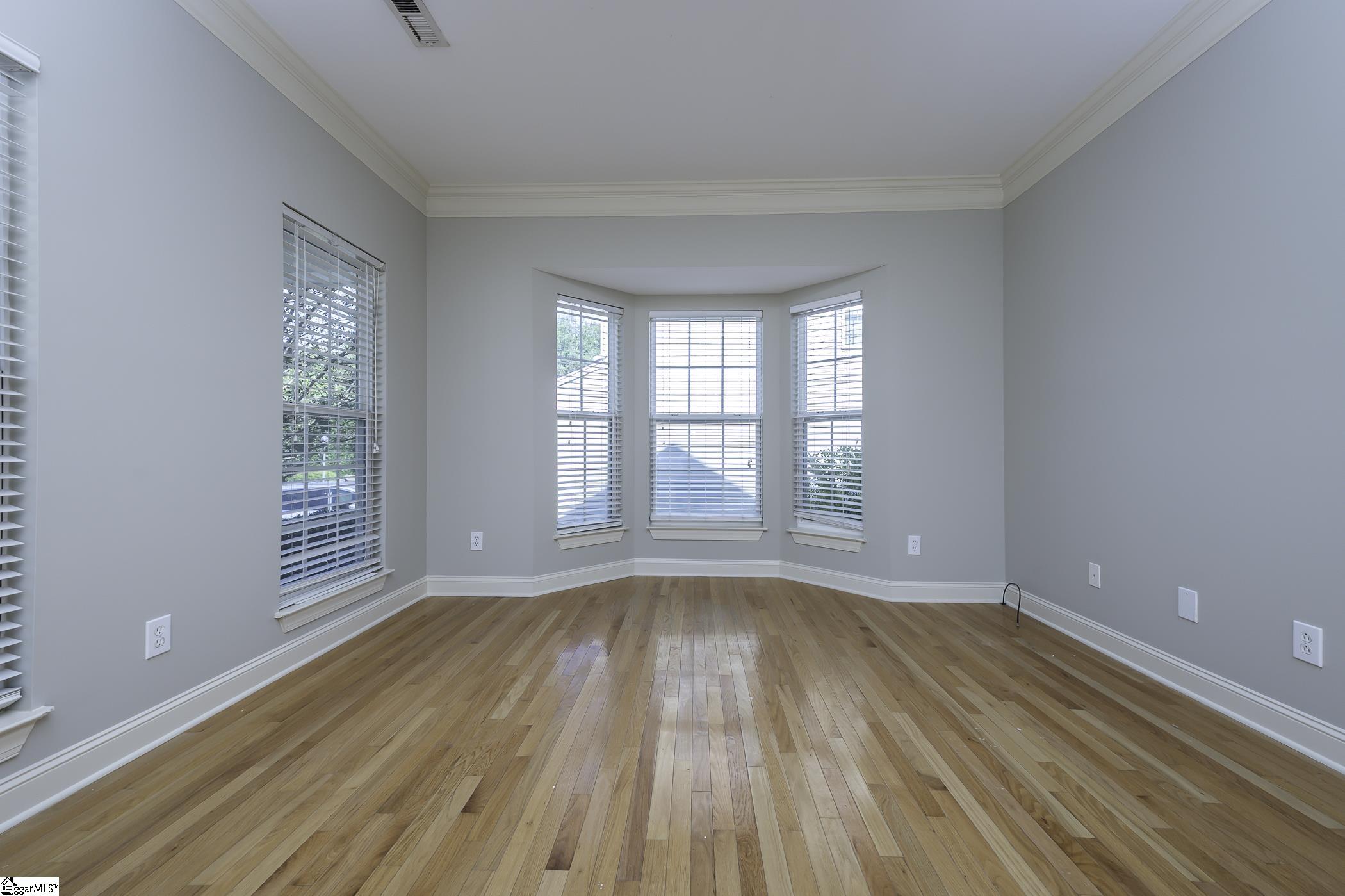 5 Ridgeleigh Way Simpsonville, SC 29681 - Photo 3 of 36 Gallery Image 3