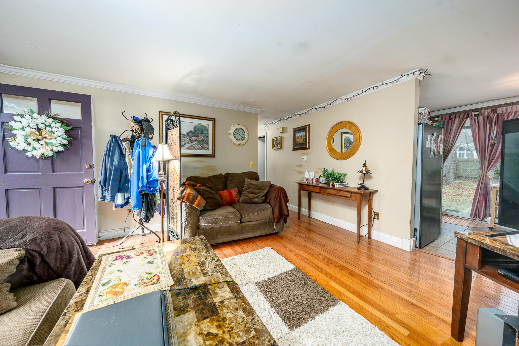59 Captain Dore Road South Yarmouth, MA 02664 - Photo 5 of 29 livroom4