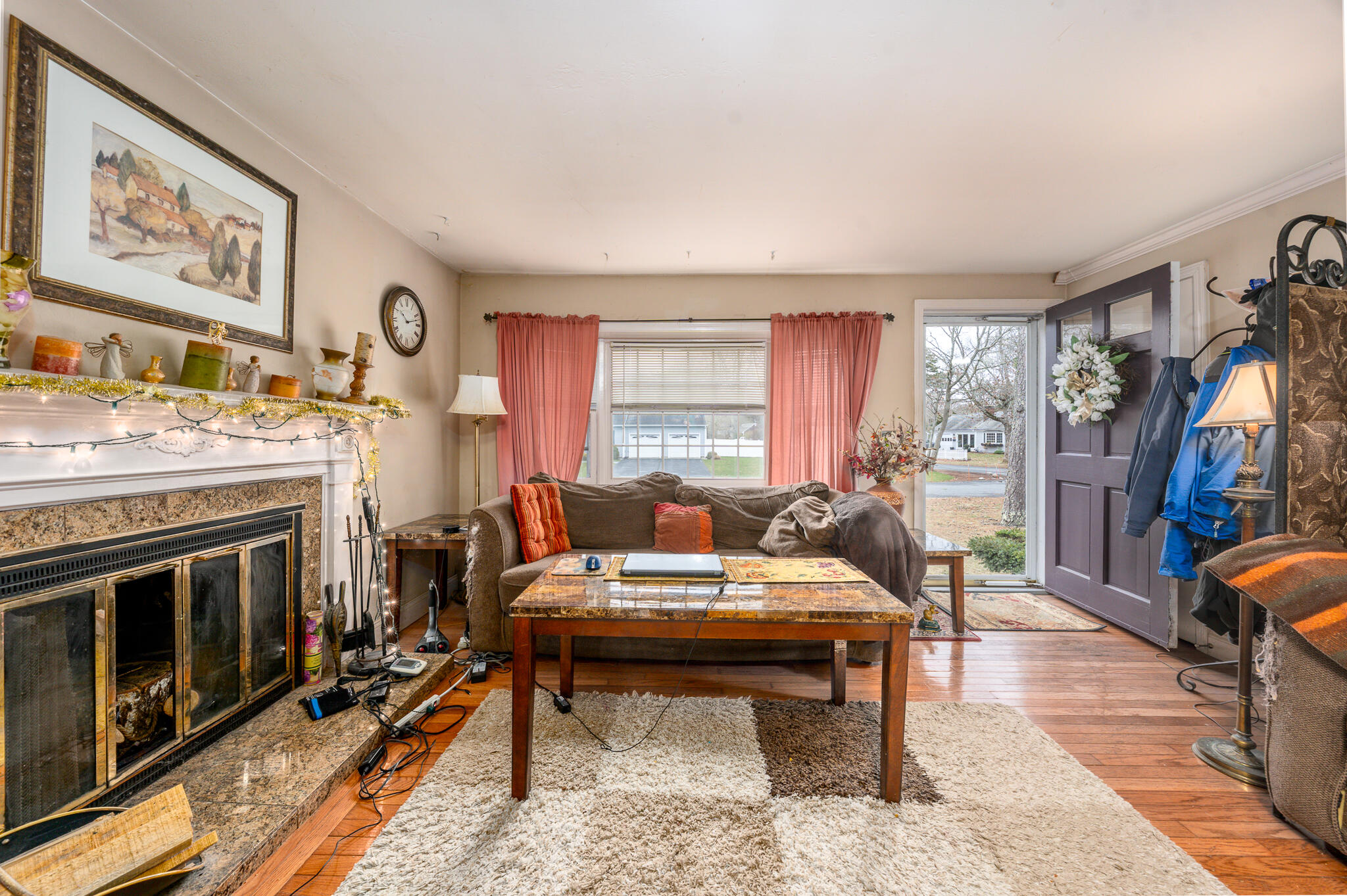 59 Captain Dore Road South Yarmouth, MA 02664 - Photo 7 of 29 livroom3