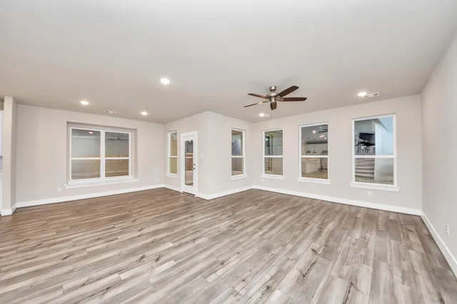 $3,200 | 32307 Fly Fish Way, Fulshear, TX 77441