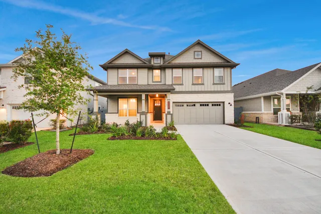 $3,200 | 32307 Fly Fish Way, Fulshear, TX 77441