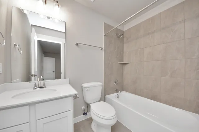 $3,200 | 32307 Fly Fish Way, Fulshear, TX 77441