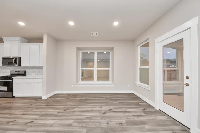 $3,200 | 32307 Fly Fish Way, Fulshear, TX 77441