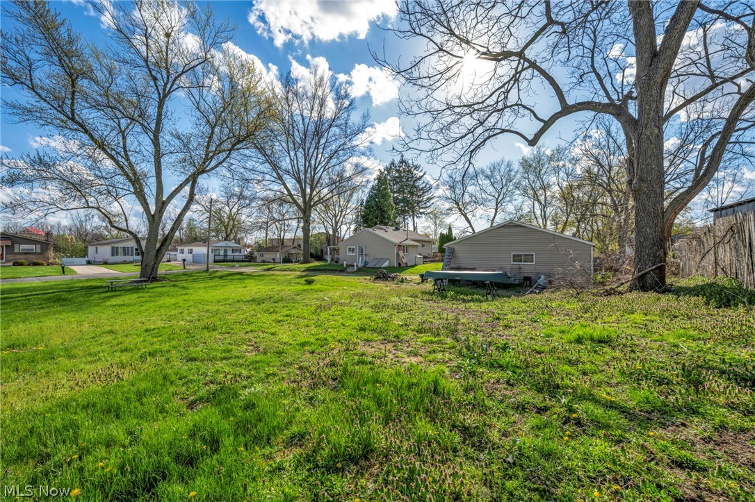 2727 McElwain Road Akron, OH 44312 - Photo 31 of 41