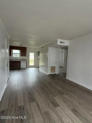 $995 | 216 Zack Circle, Unit B, Jacksonville, NC 28540