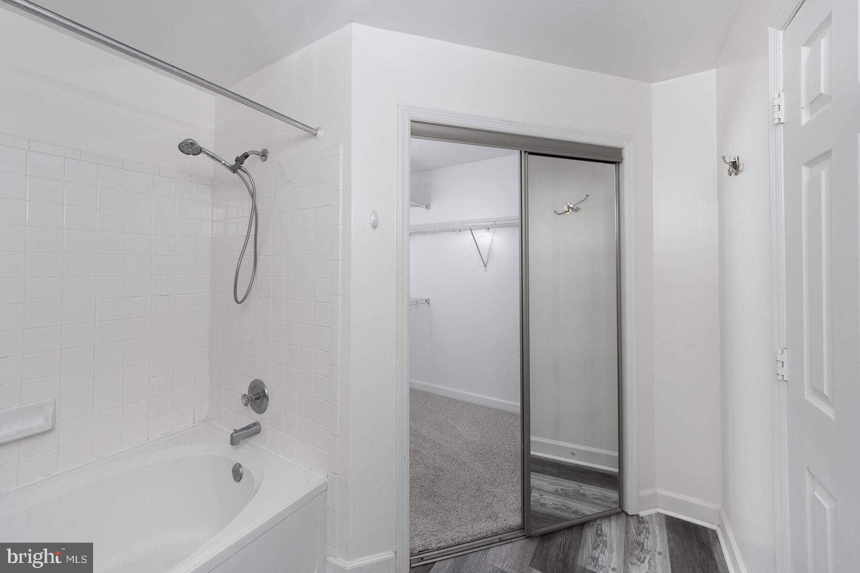 6832 I Hayley Ridge Way, Unit I Baltimore, MD 21209 - Photo 15 of 31 Modern bathroom with sleek design.