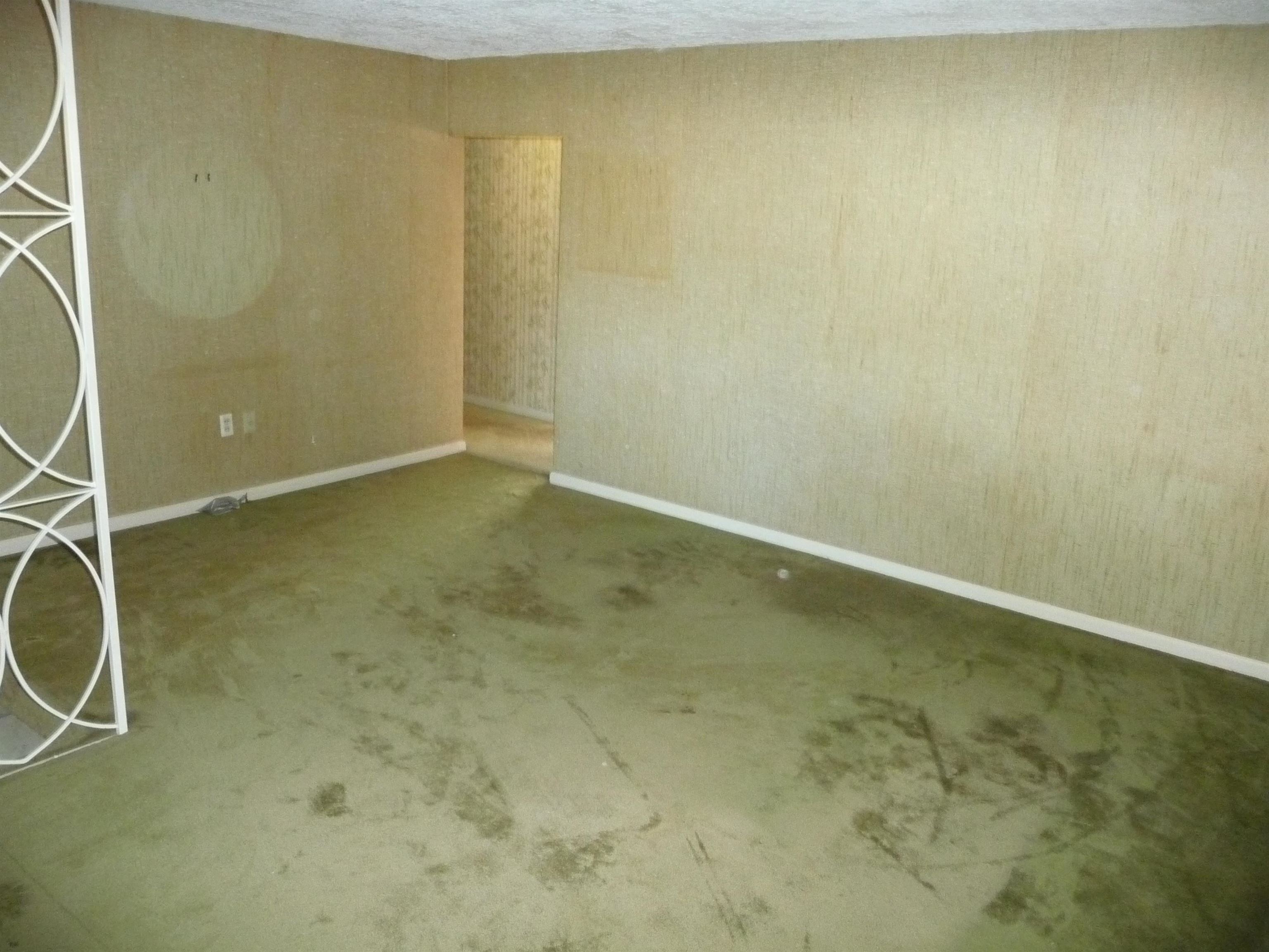 763 Coolidge Avenue Manchester, NH 03102 - Photo 18 of 27 Gallery Image 18