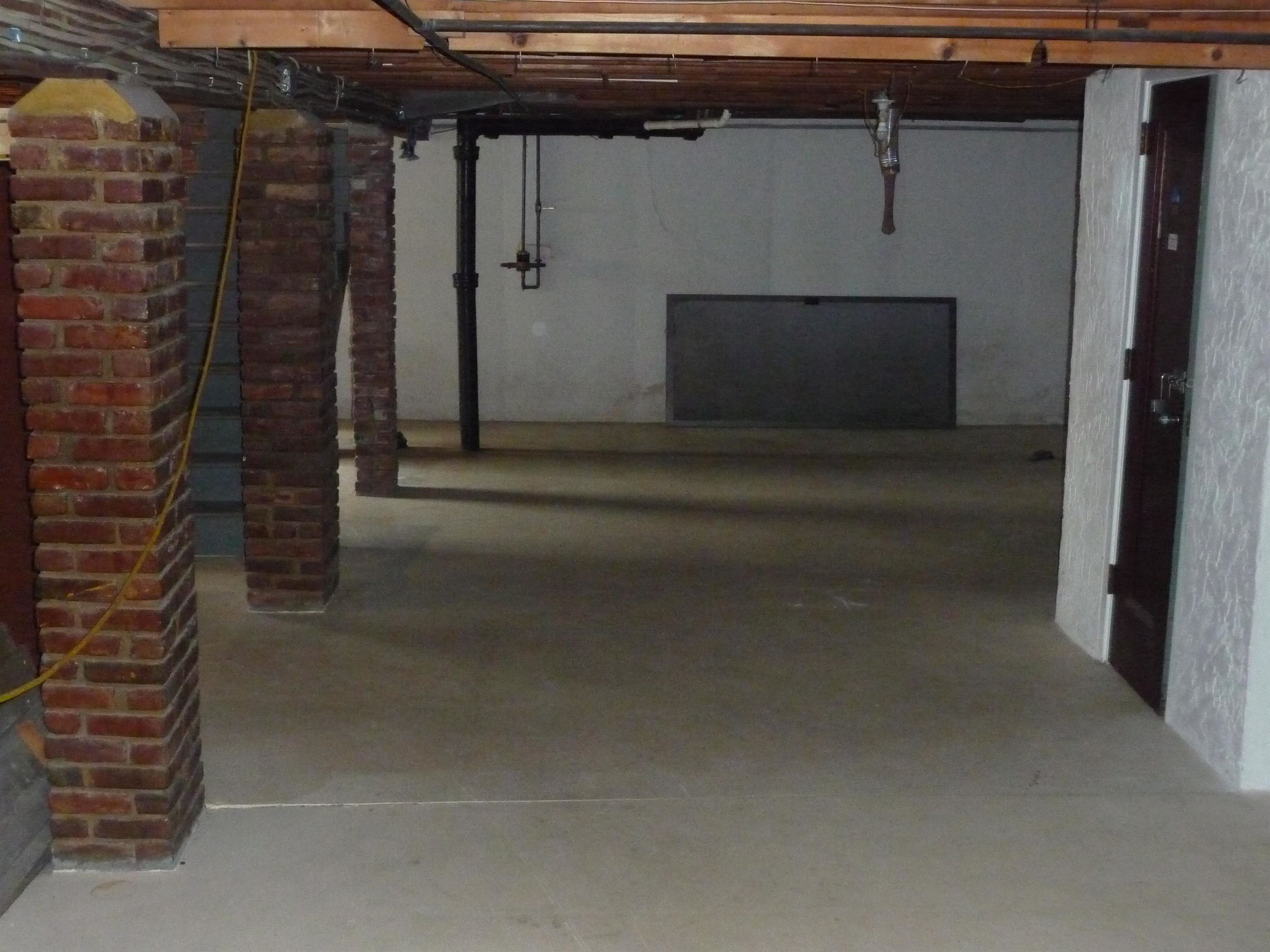 763 Coolidge Avenue Manchester, NH 03102 - Photo 25 of 27 Gallery Image 25