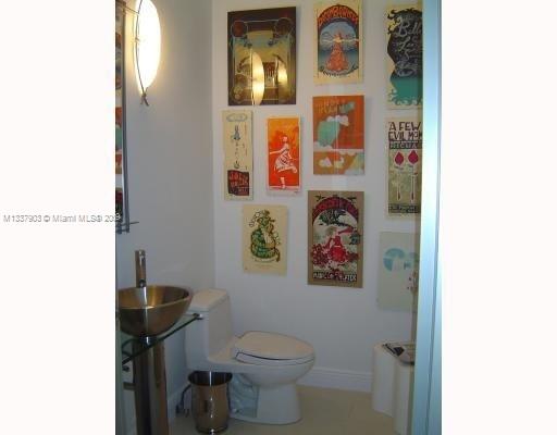 2001 Meridian Avenue, Unit 506 Miami Beach, FL 33139 - Photo 6 of 10