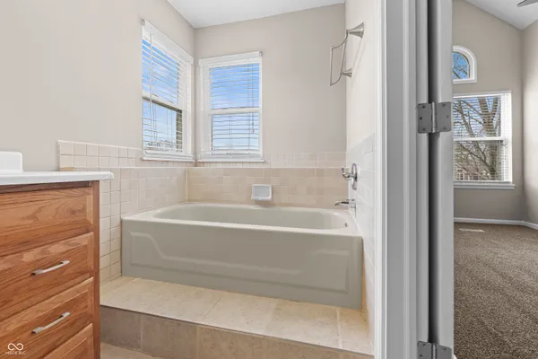 $225,000 | 9479 Bridgewater Circle, Indianapolis, IN 46250