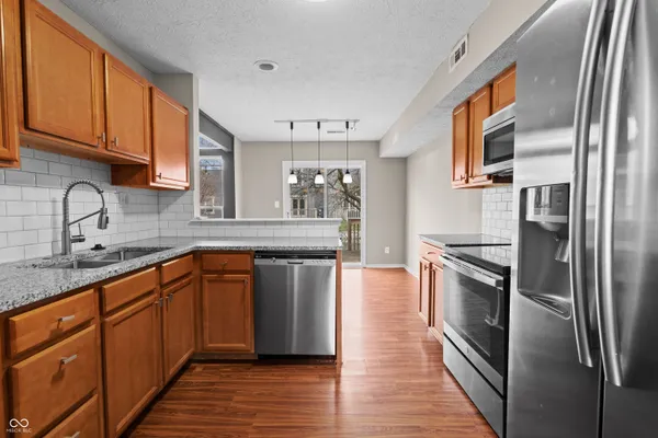 $225,000 | 9479 Bridgewater Circle, Indianapolis, IN 46250