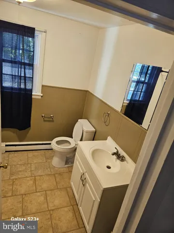 $1,350 | 129 Jefferson Street, Stowe, PA 19464