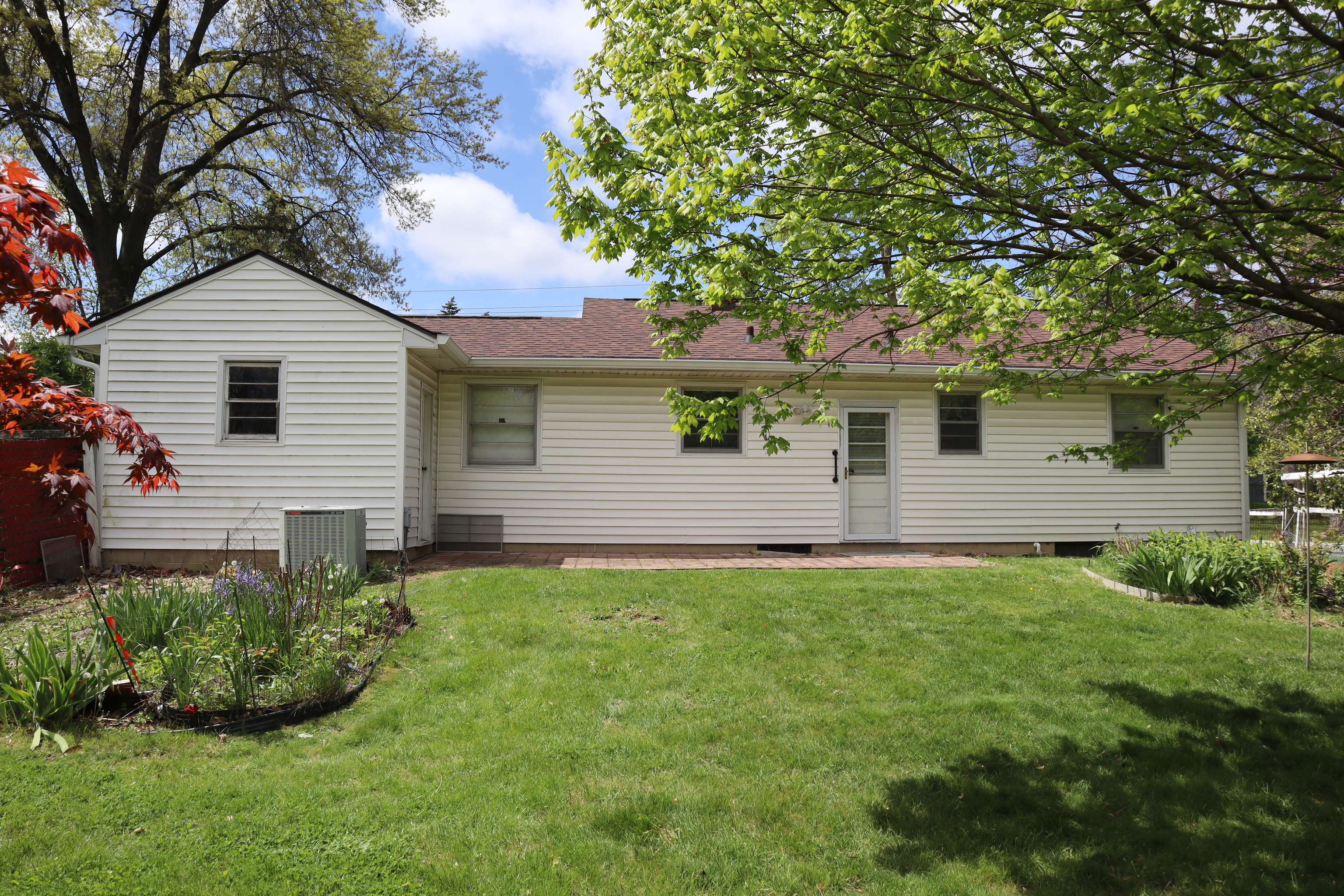 3905 South Rural Street Indianapolis, IN 46227 - Photo 2 of 25 Gallery Image 2