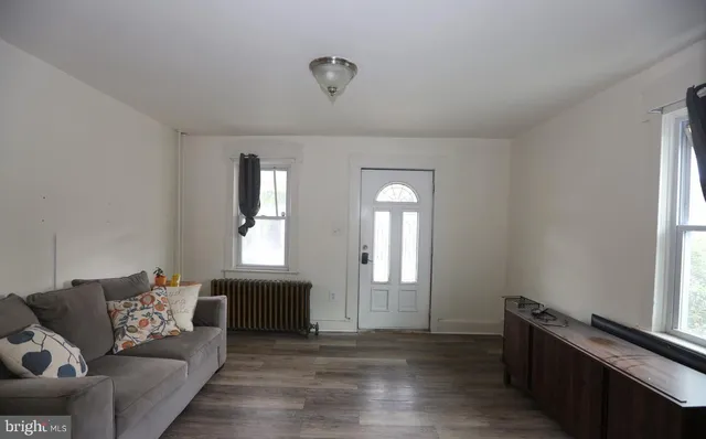 $2,250 | 114 Ellis Street, Glassboro, NJ 08028