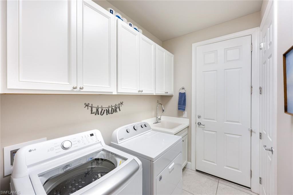 20001 Parrot Key Court Estero, FL 33928 - Photo 14 of 26