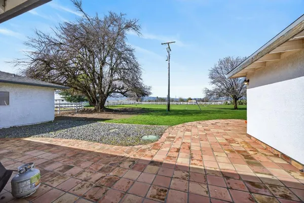 $1,275,000 | 17720 Oakdale Ranch Lane, Esparto, CA 95627