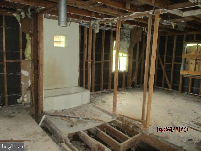6060 Rose Hill Road La Plata, MD 20646 - Photo 6 of 7 INTERIOR