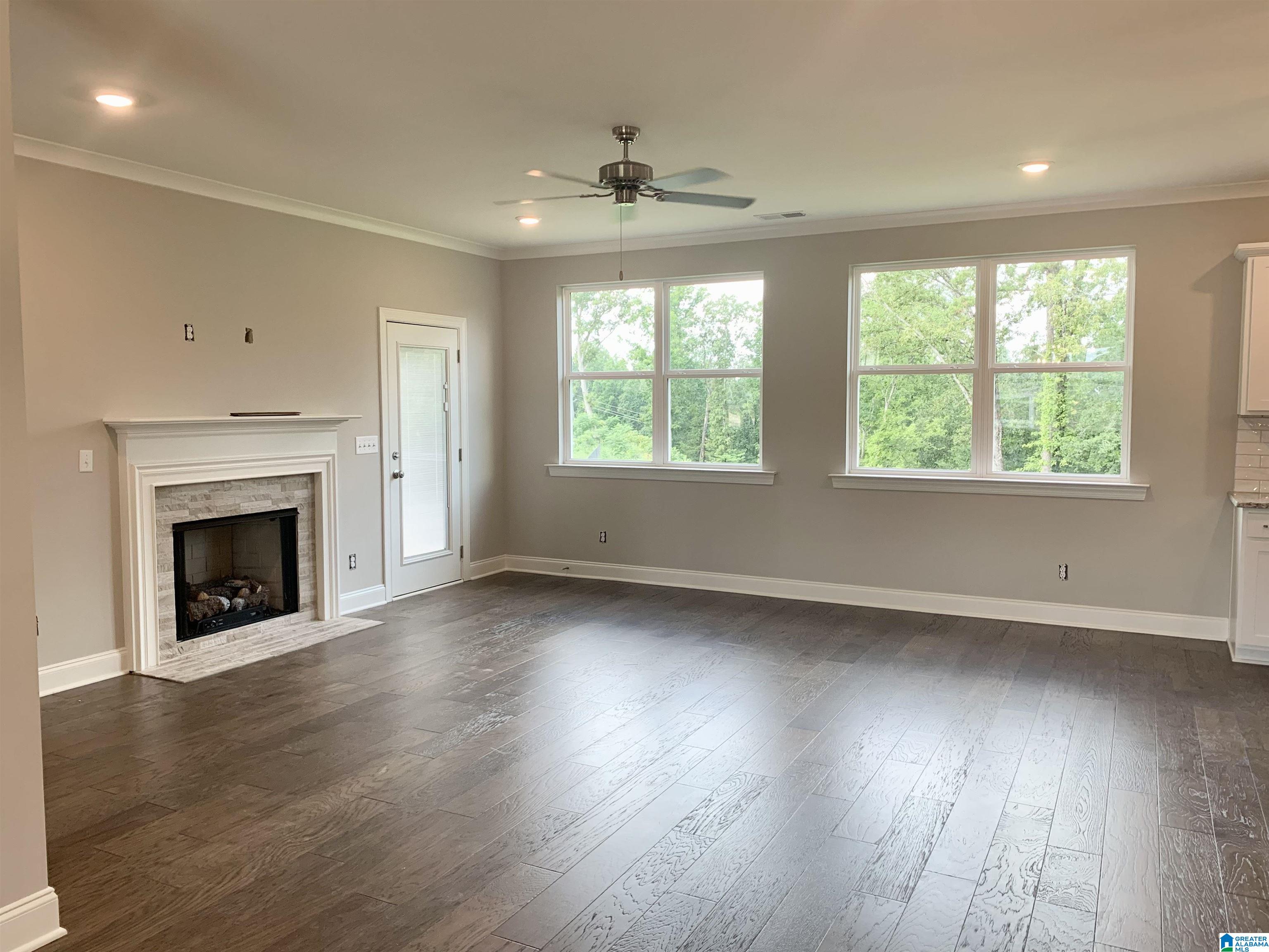 1121 Camellia Ridge Drive Pelham, AL 35124 - Photo 7 of 46