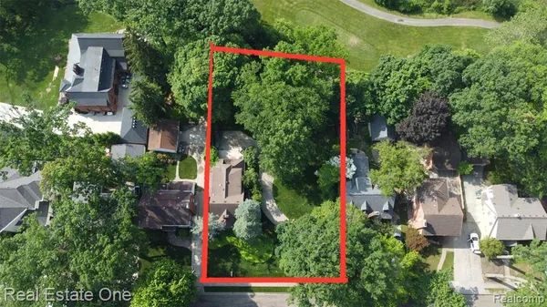$780,000 | 939 South Highland Street, Dearborn, MI 48124