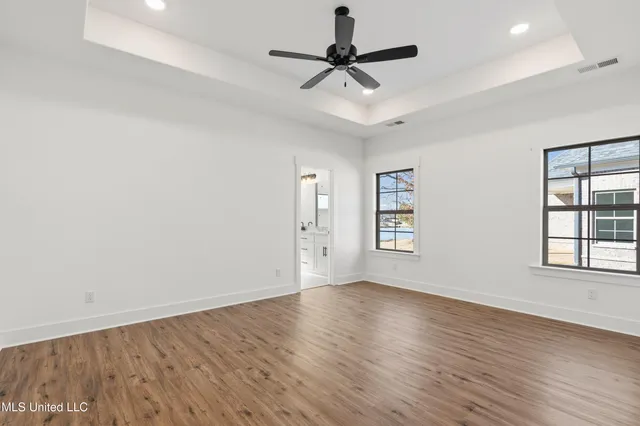 $399,900 | 3711 Roland Drive, Southaven, MS 38672