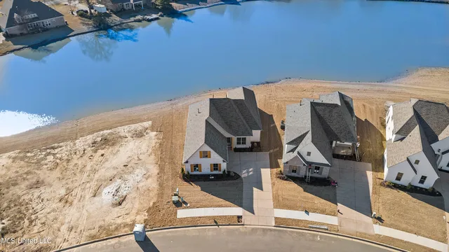 $399,900 | 3711 Roland Drive, Southaven, MS 38672