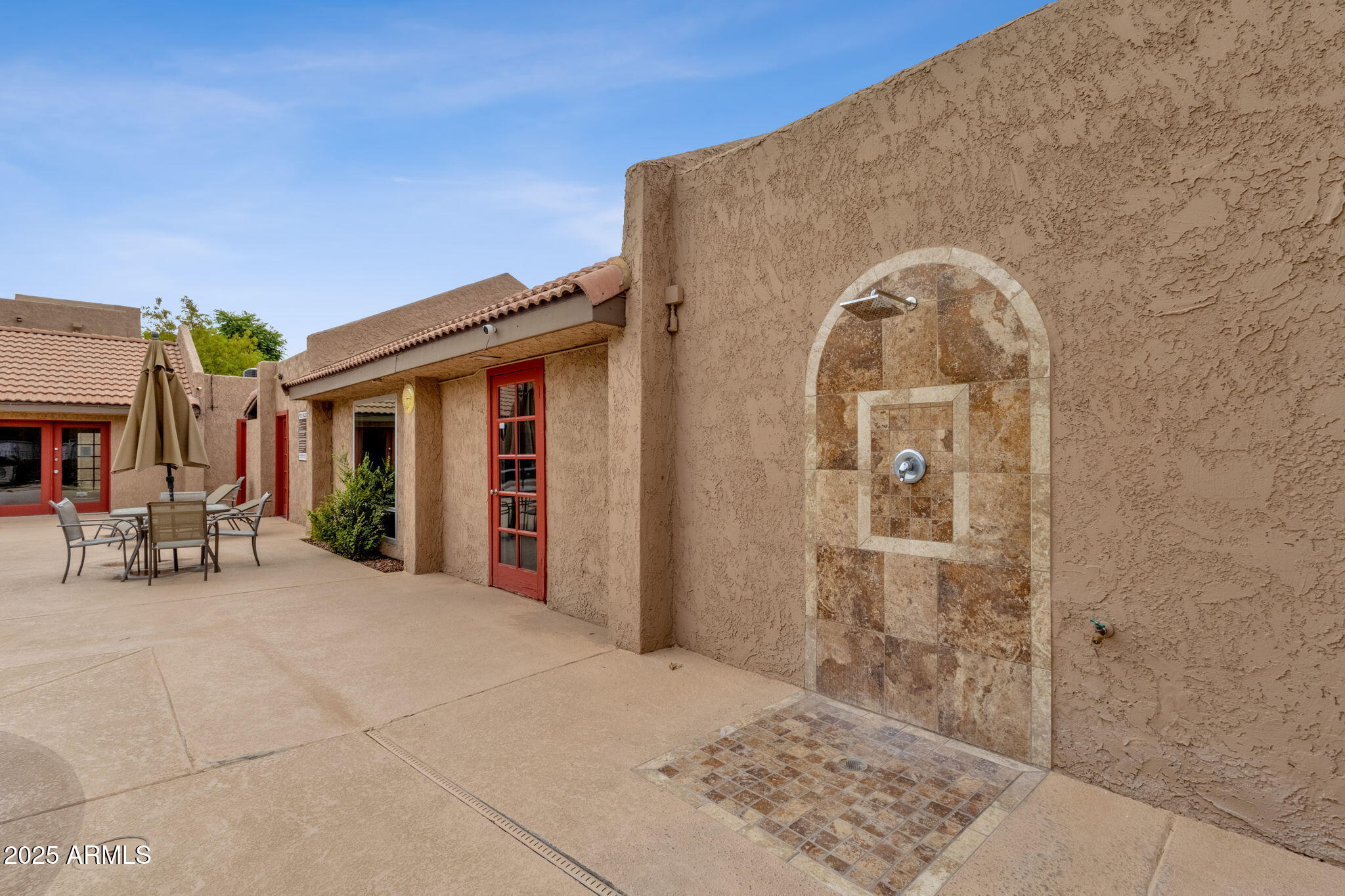 5525 East Thomas Road, Unit M9 Phoenix, AZ 85018 - Photo 20 of 31 38-web-or-mls-5525-e-thomas-rd-m9