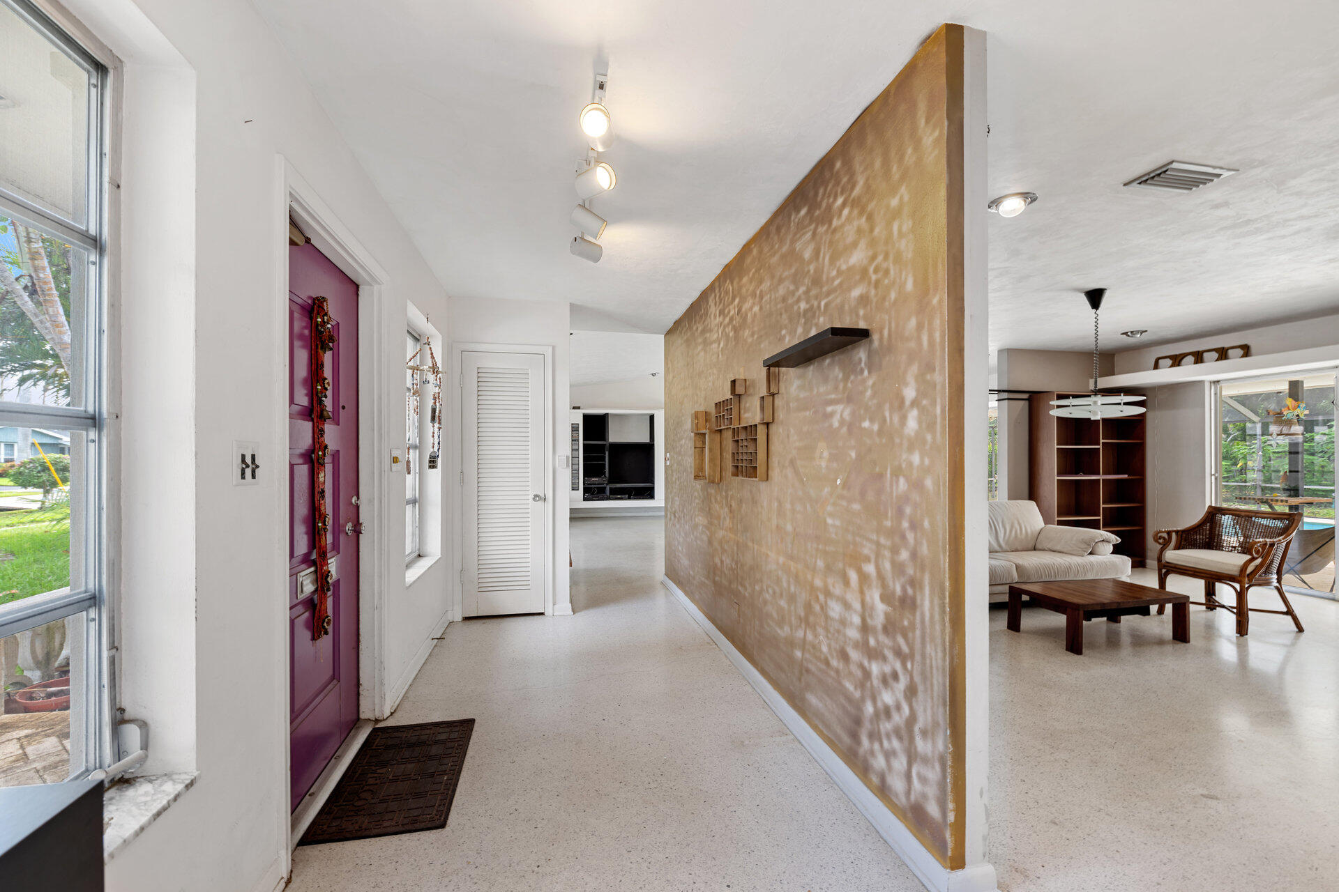 850 West Royal Palm Road Boca Raton, FL 33486 - Photo 9 of 43 019_dsc_3378_386