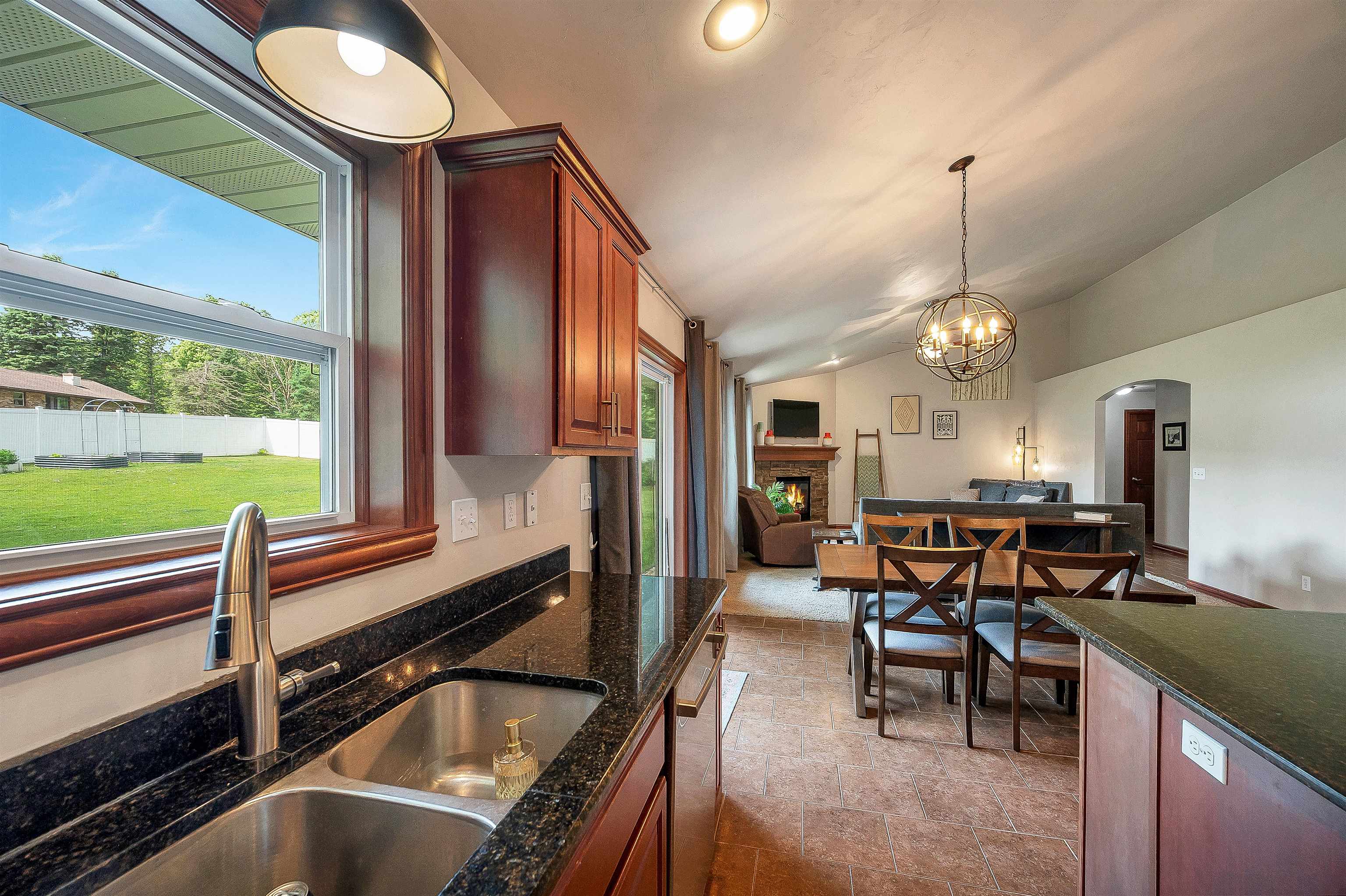 1014 Lacount Road Green Bay, WI 54313 - Photo 19 of 72