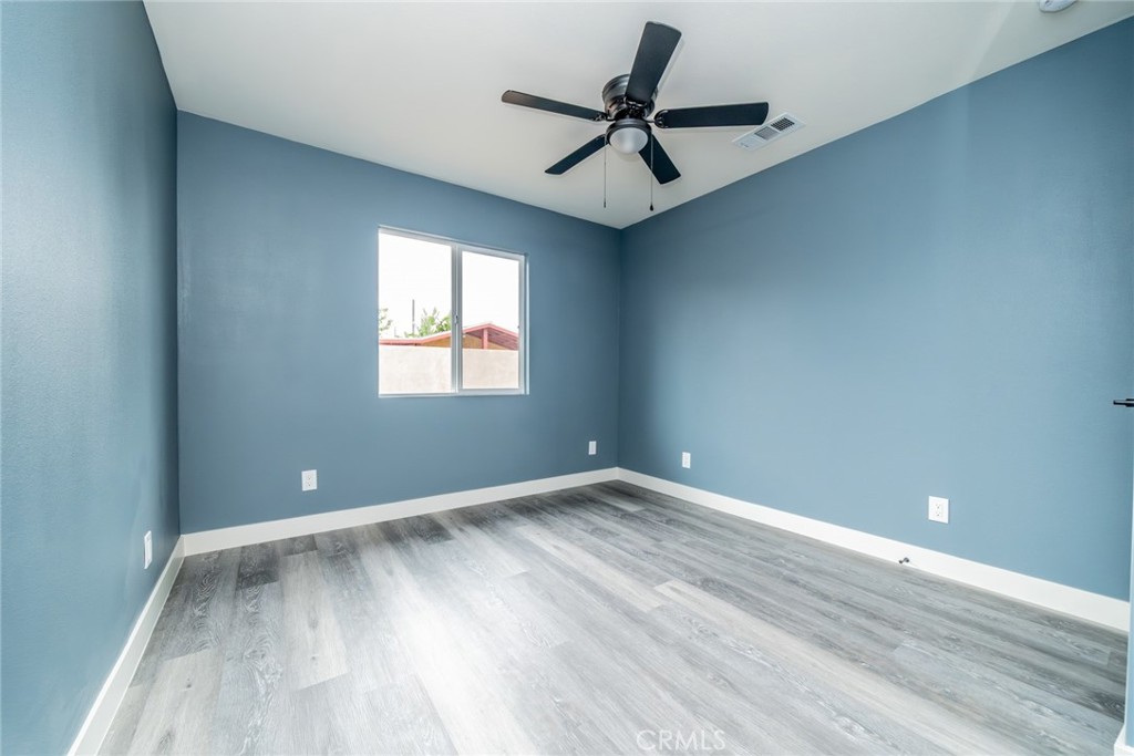 263 South 7th Street Colton, CA 92324 - Photo 16 of 41