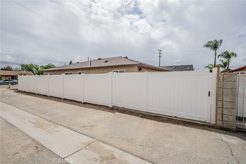 263 South 7th Street Colton, CA 92324 - Photo 33 of 41