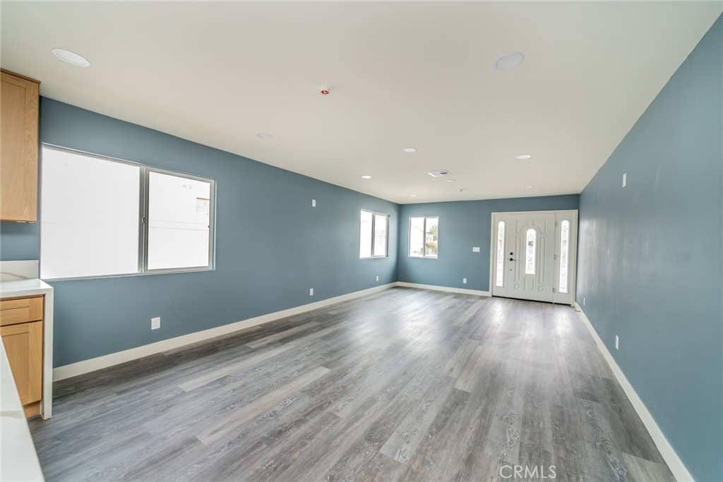 263 South 7th Street Colton, CA 92324 - Photo 6 of 41