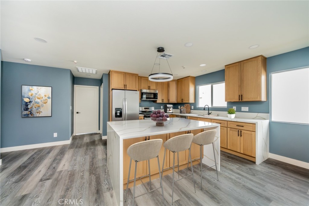 263 South 7th Street Colton, CA 92324 - Photo 7 of 41