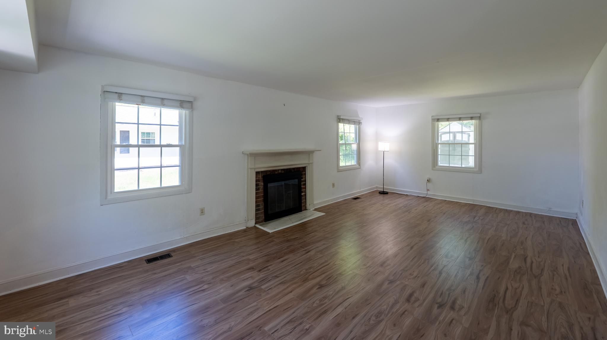 9208 Twin Hill Lane Laurel, MD 20708 - Photo 6 of 51