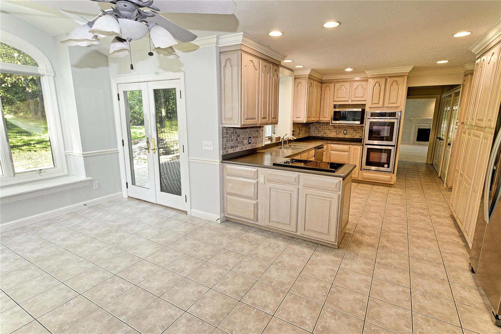 1907 Grassy Ridge Road St. Louis, MO 63122 - Photo 17 of 54 Gallery Image 17