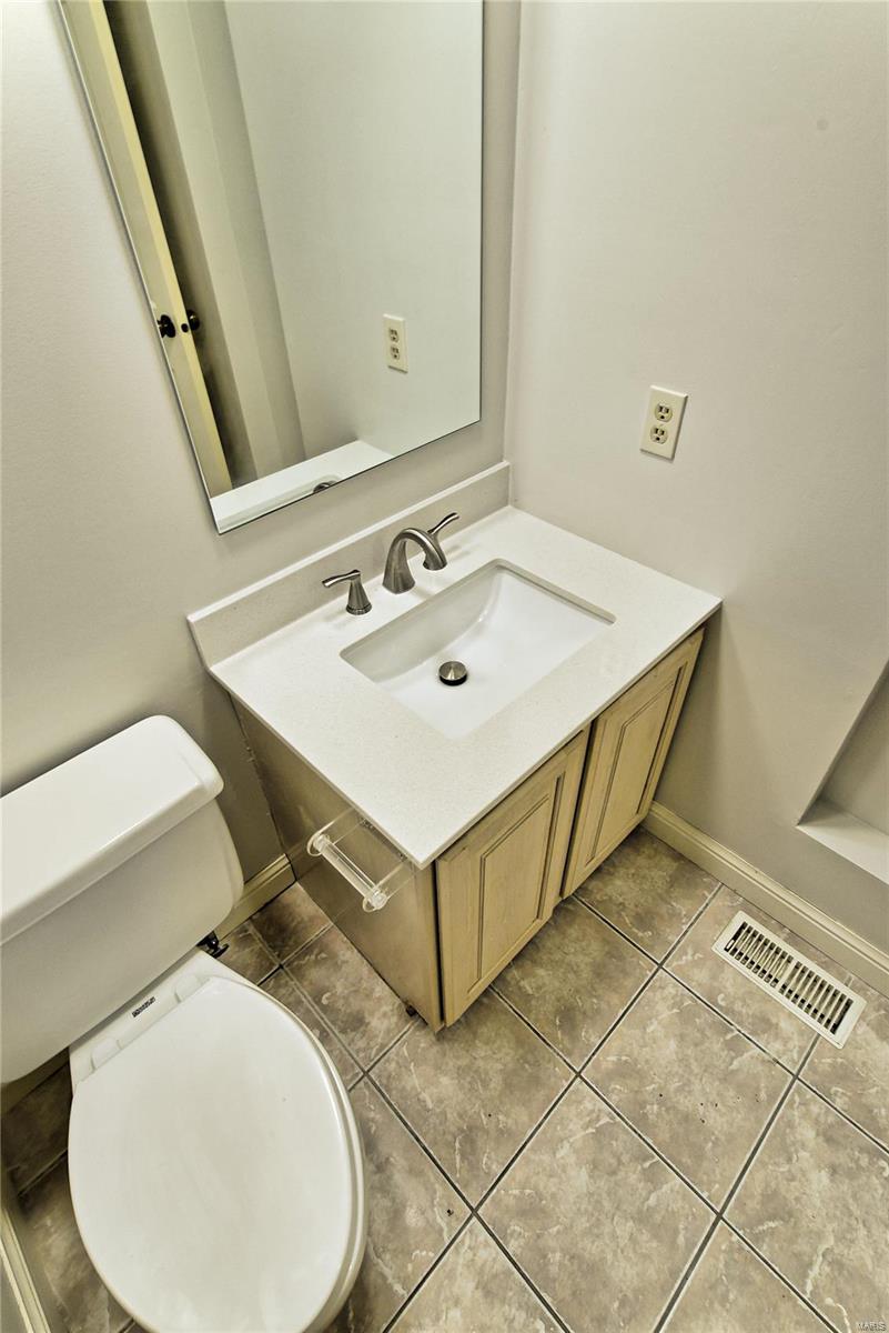 1907 Grassy Ridge Road St. Louis, MO 63122 - Photo 28 of 54 Gallery Image 28