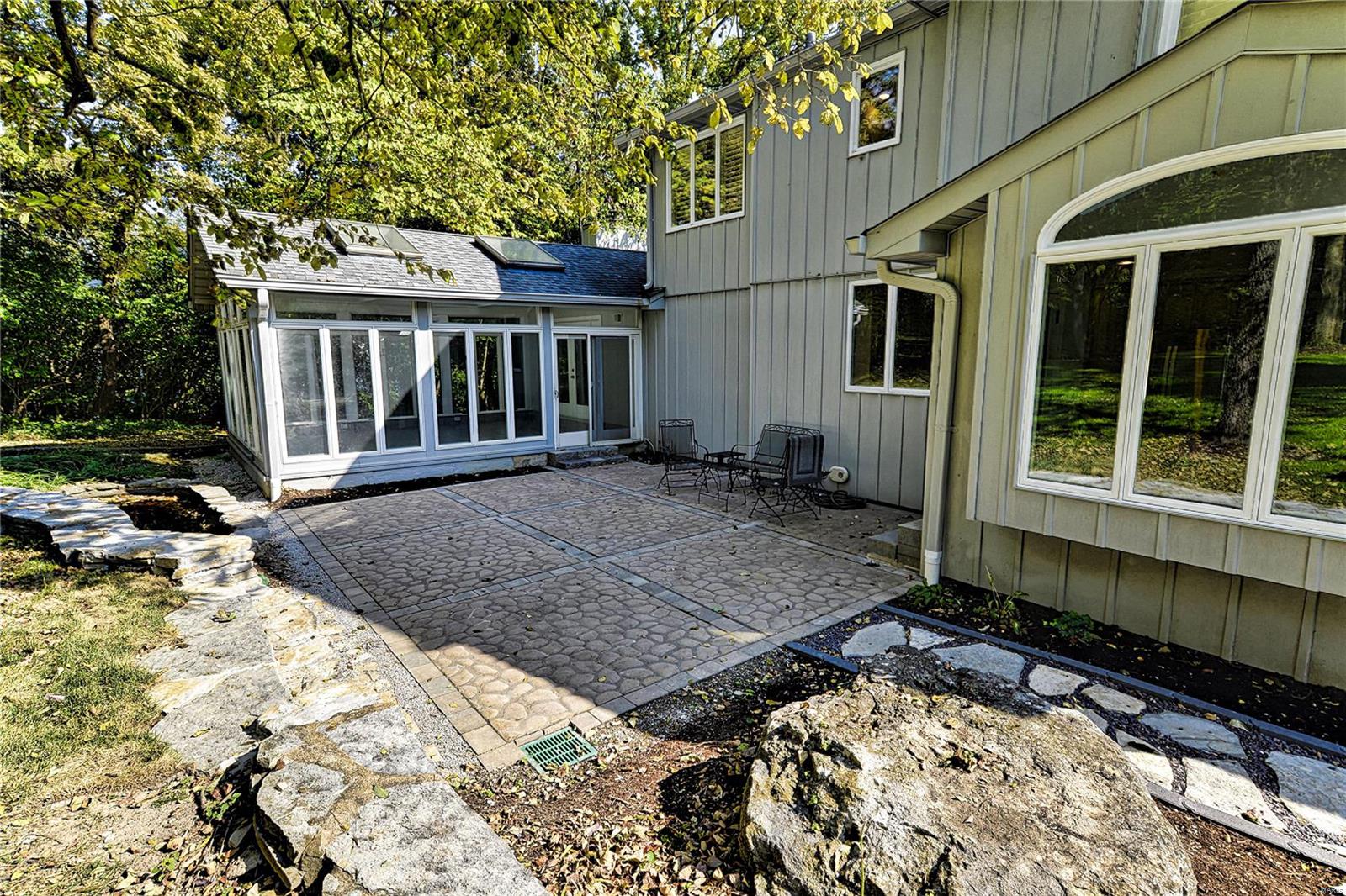 1907 Grassy Ridge Road St. Louis, MO 63122 - Photo 4 of 54 Gallery Image 4