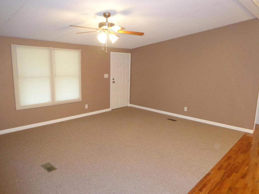 772 Blue Springs Road Elizabethton, TN 37643 - Photo 3 of 13 Photo 3