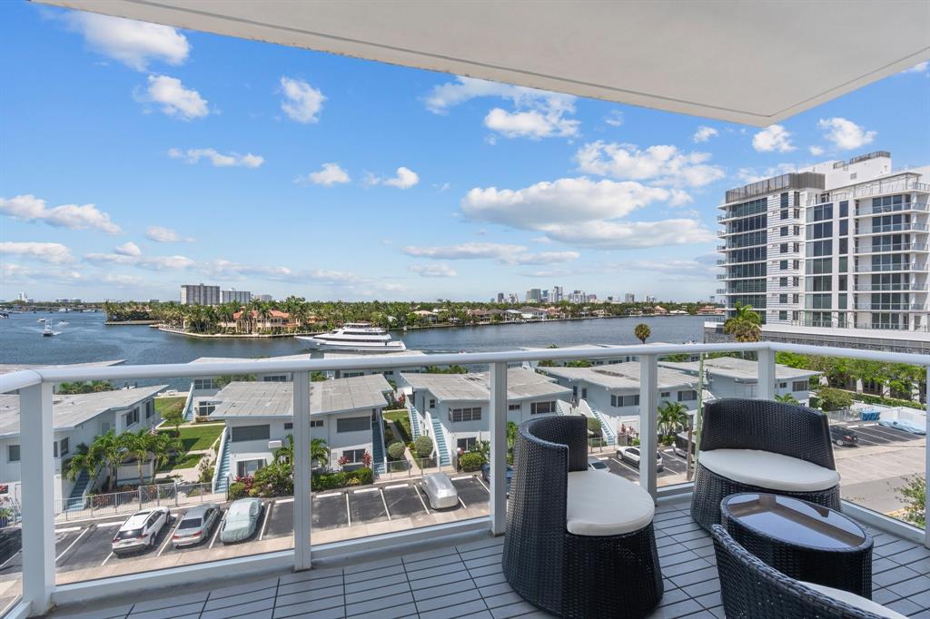 401 North Birch Road, Unit 607 Fort Lauderdale, FL 33304 - Photo 8 of 11