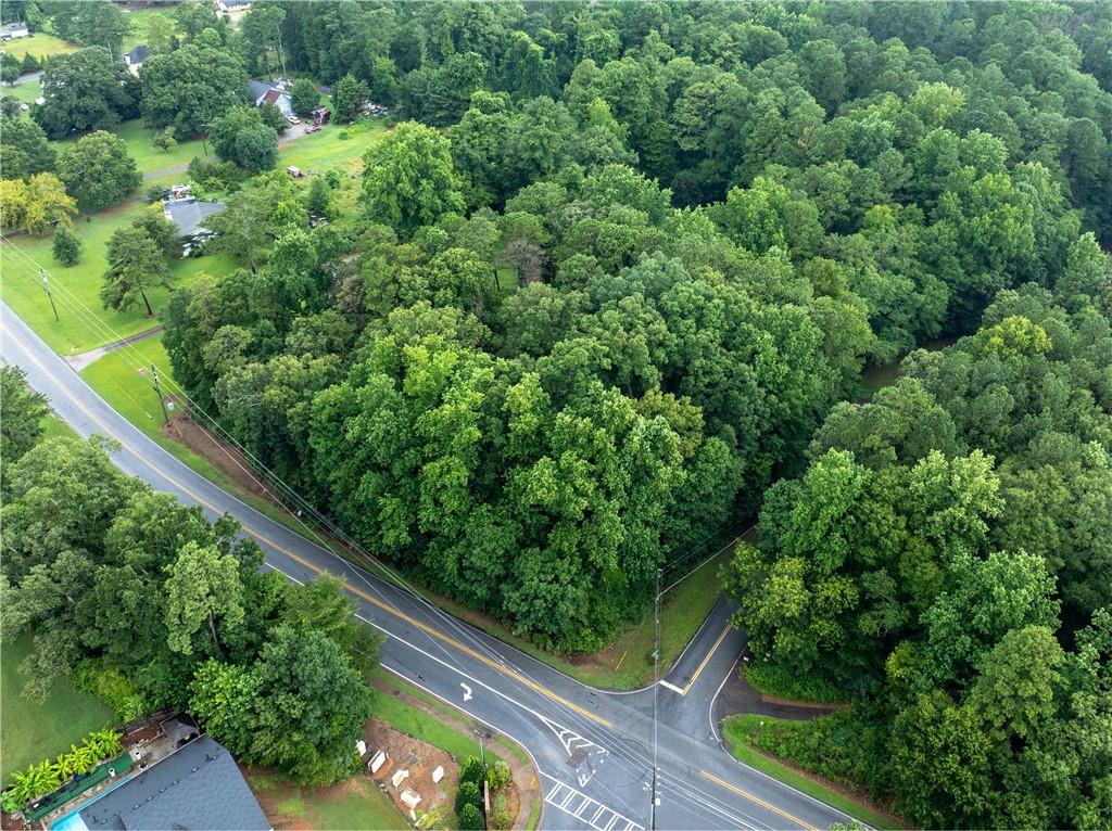 4225 Weelaunee Road Ellenwood, GA 30294 - Photo 9 of 15 a view of a garden from a balcony