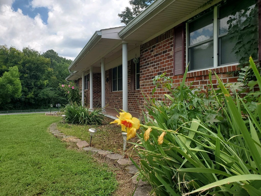 145 Marion Circle Cleveland, TN 37323 - Photo 7 of 61 Gallery Image 7
