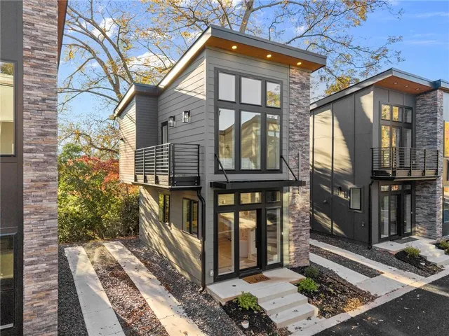 $299,000 | 518 Nightfire Court Southwest, Gainesville, GA 30501