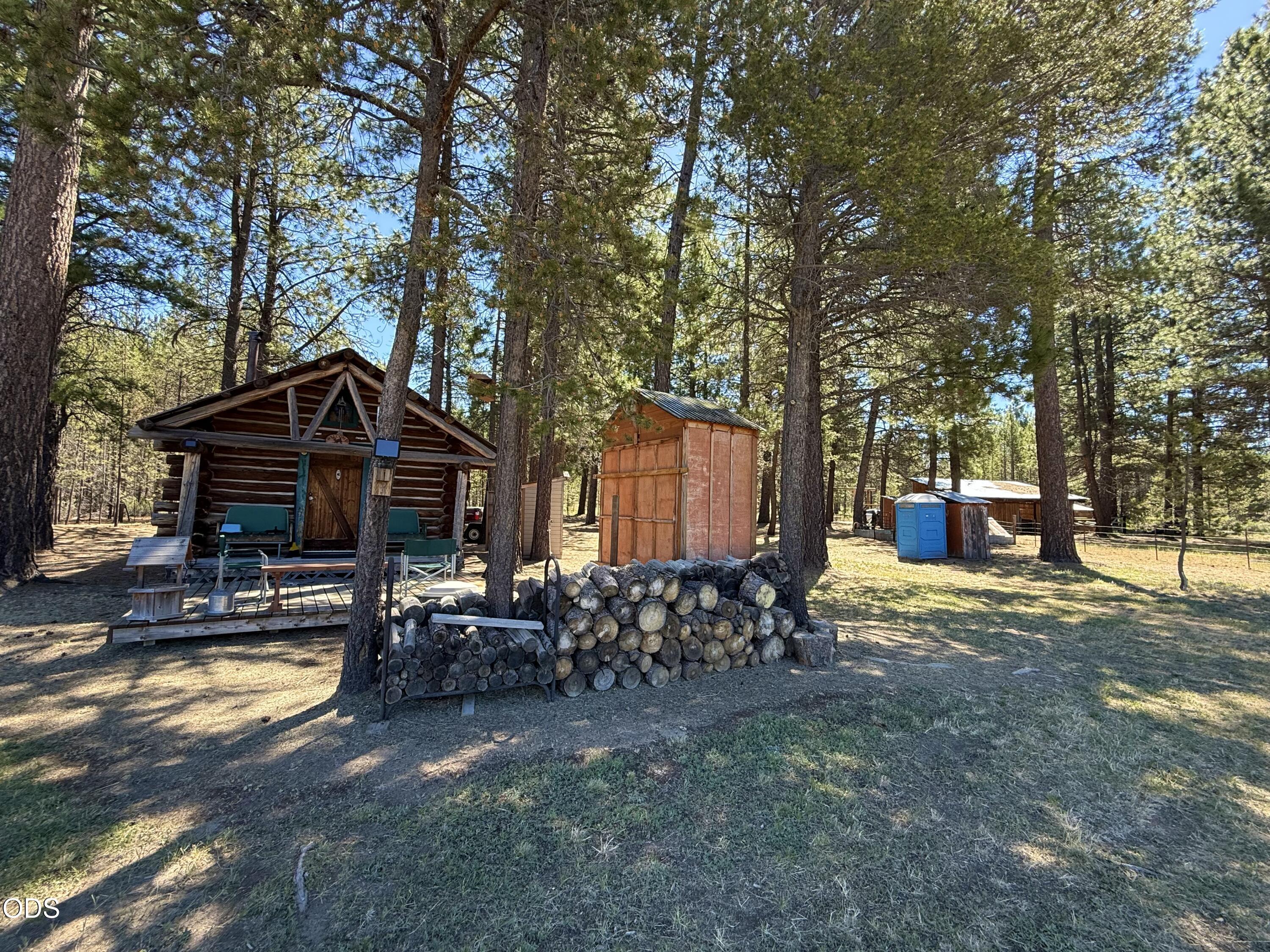 39860 9 Mile Road Chiloquin, OR 97624 - Photo 8 of 13