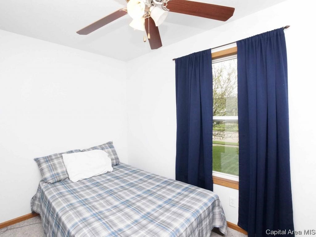 3912 Marie Drive Springfield, IL 62707 - Photo 12 of 29 Gallery Image 12