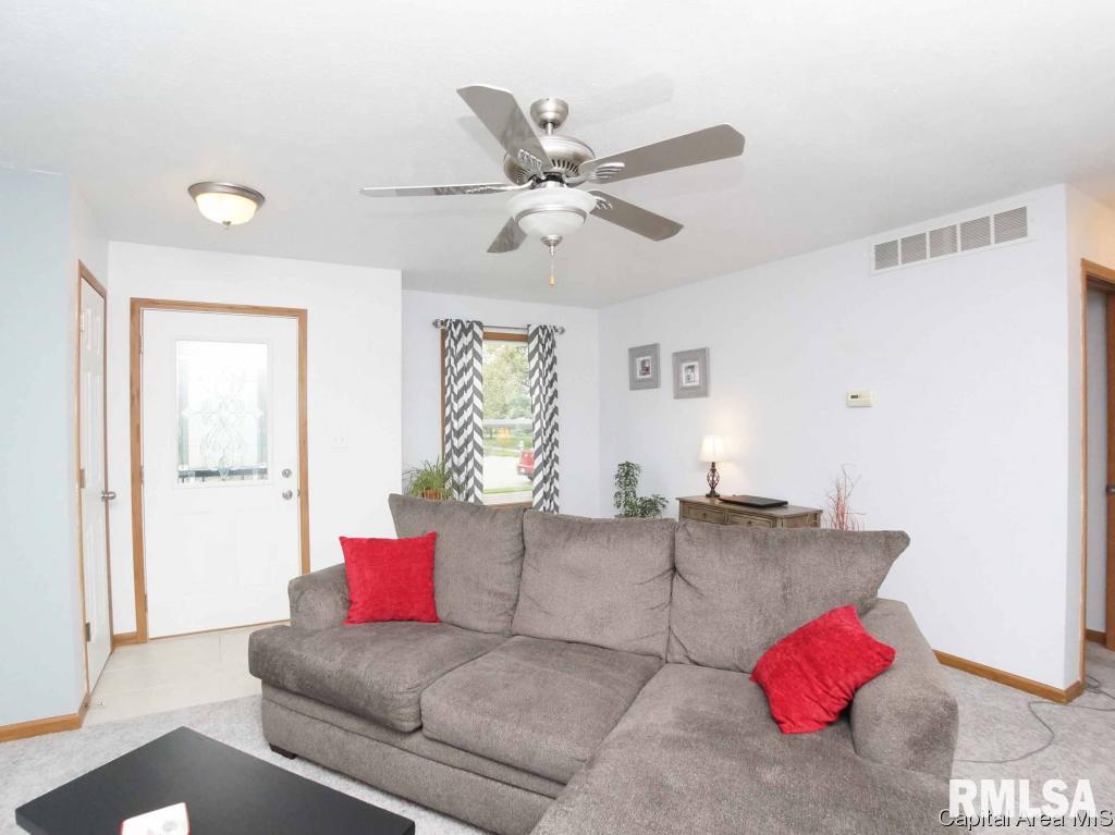 3912 Marie Drive Springfield, IL 62707 - Photo 28 of 29 Gallery Image 28