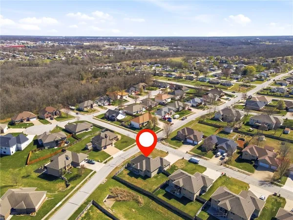 $385,000 | 4583 West Minota Street, Springfield, MO 65802