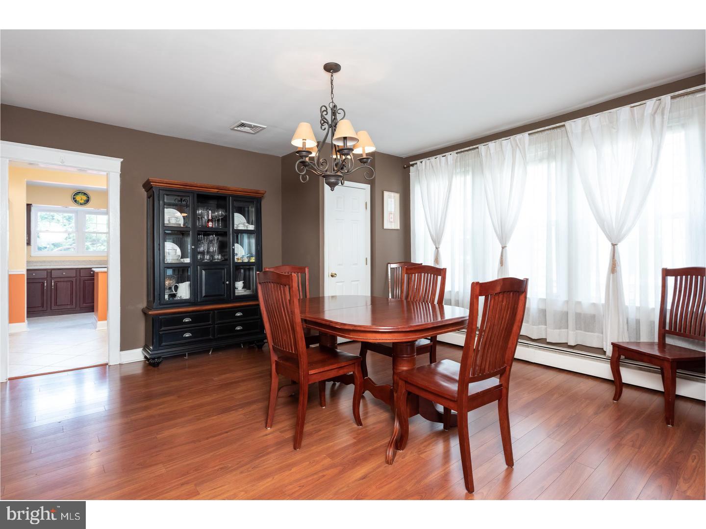 336 Powell Road Springfield, PA 19064 - Photo 10 of 23