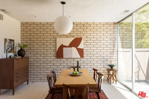 $3,299,500 | 9080 Wonderland Park Avenue, Los Angeles, CA 90046