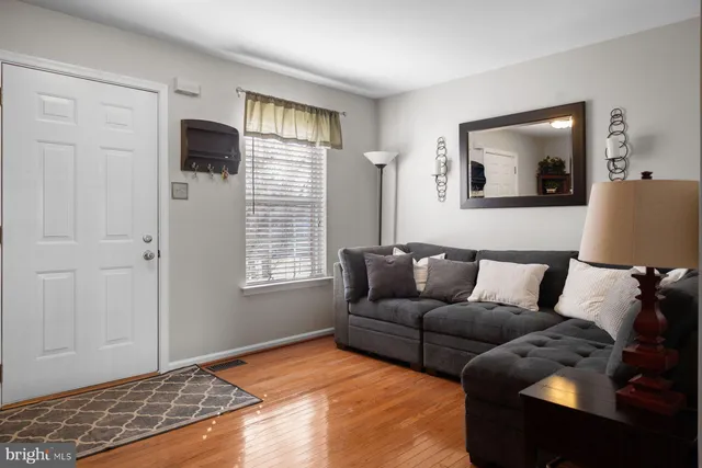 $345,000 | 3904 Captain Molly Circle, Doylestown, PA 18902