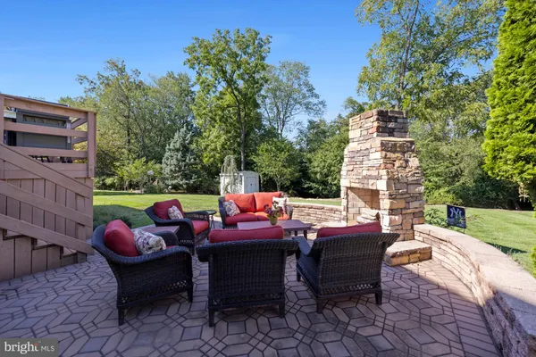 $690,000 | 14 Patriot Lane, Blackwood, NJ 08012