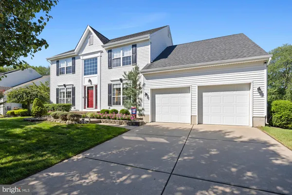 $690,000 | 14 Patriot Lane, Blackwood, NJ 08012